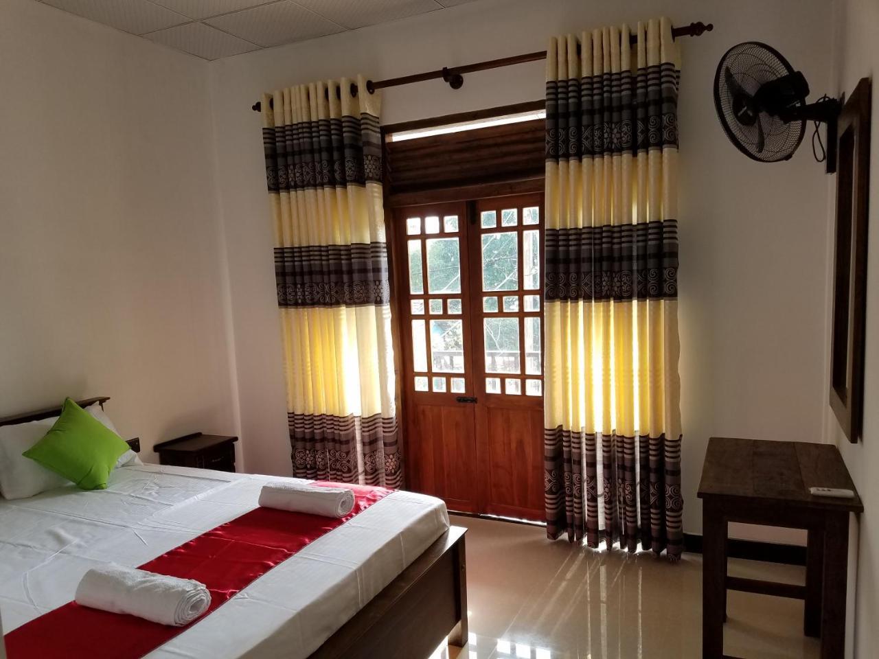 Yashumi Homestay Dambulla Eksteriør billede
