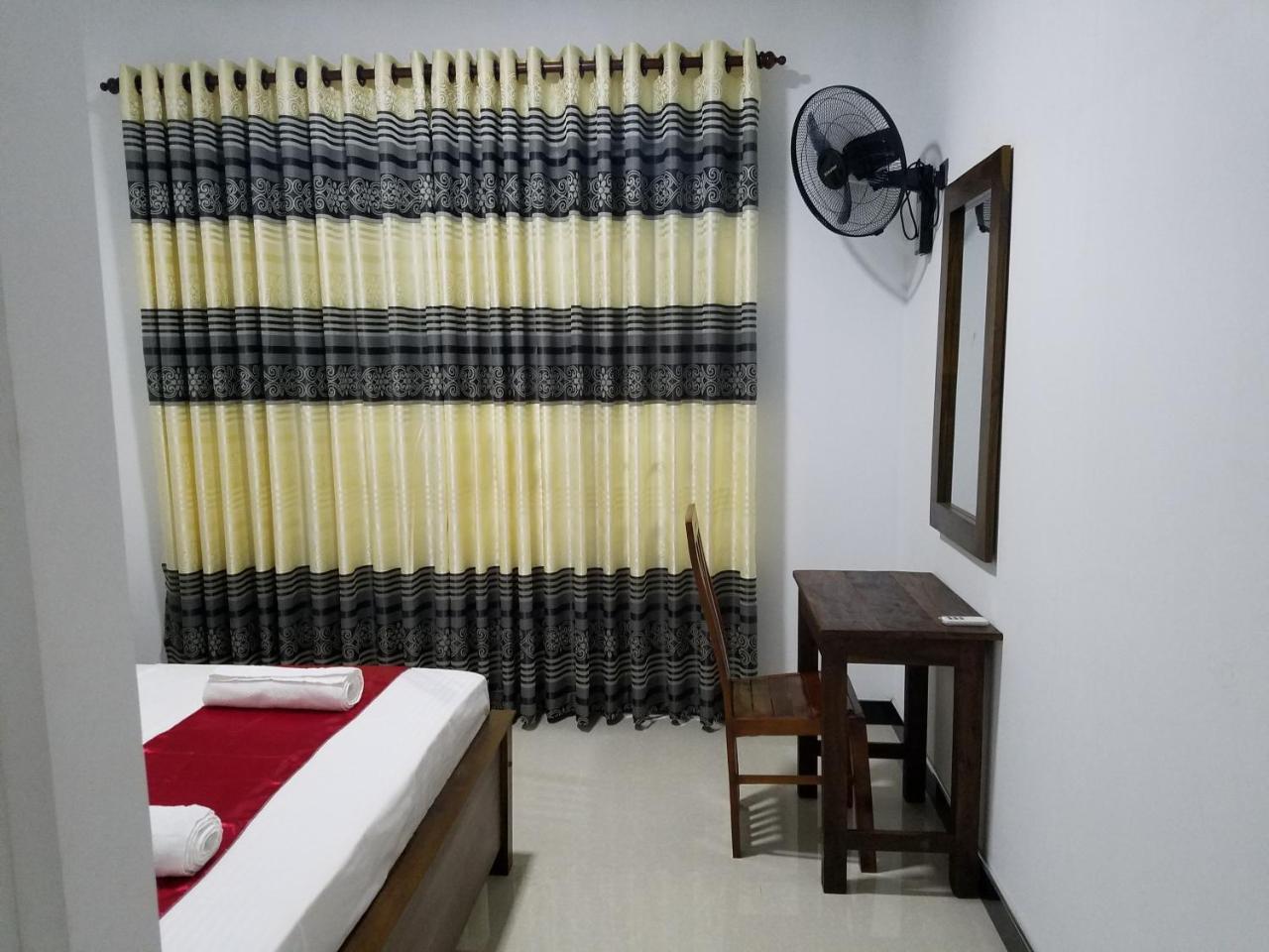 Yashumi Homestay Dambulla Eksteriør billede
