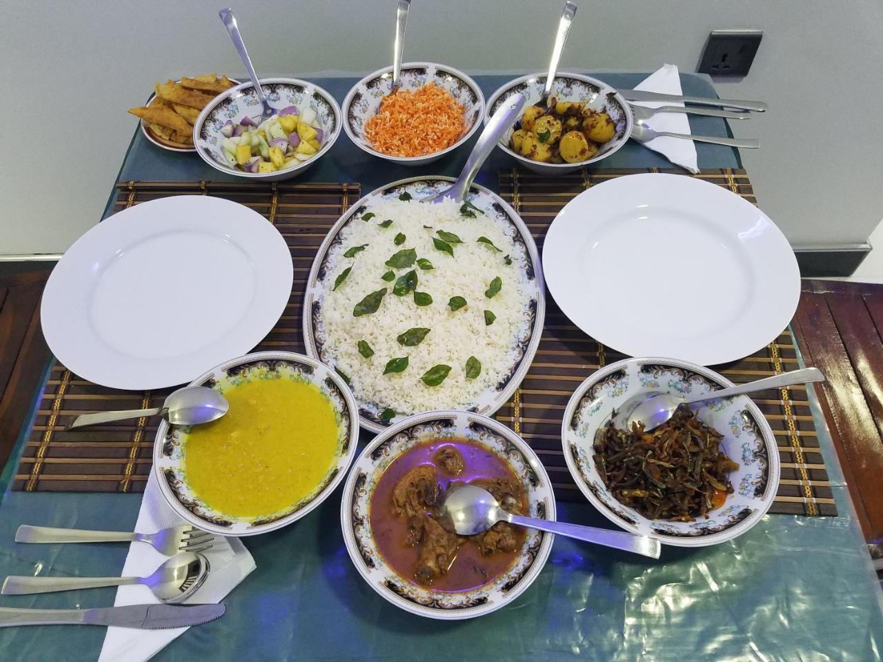 Yashumi Homestay Dambulla Eksteriør billede